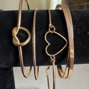 Elegant Gold Heart and Knot Bangle Set